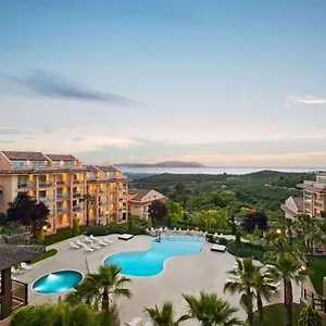 Wyndham Residences, Golf & شقة